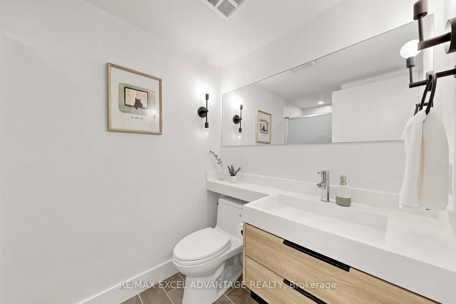 Additional image 5 of 4K Spadina Avenue 1509