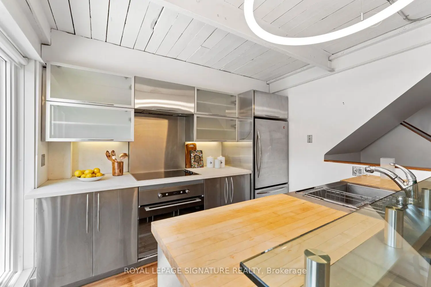 Additional image 3 of 692 St Clarens Avenue 7