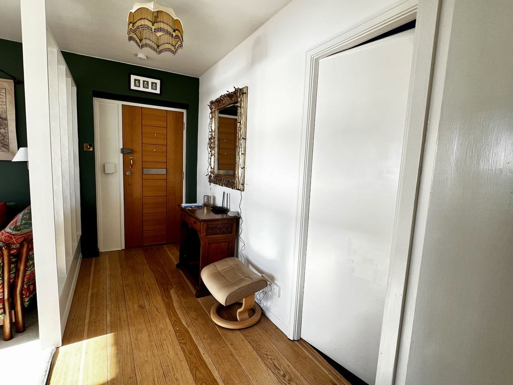 Additional image 9 of 3 bed flat for saleThe Gateway, Dover CT16