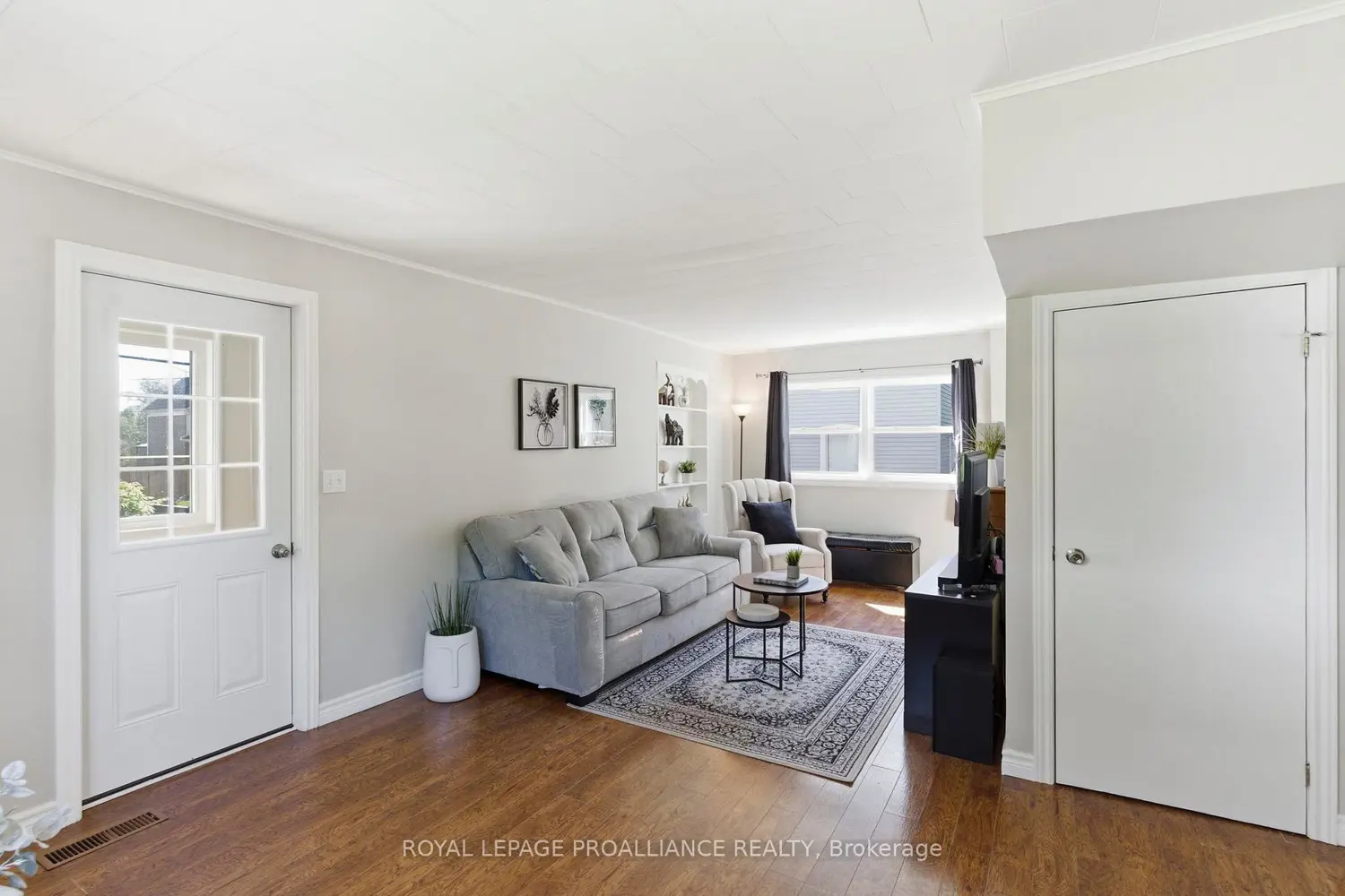 96 Cedar Street photo 5
