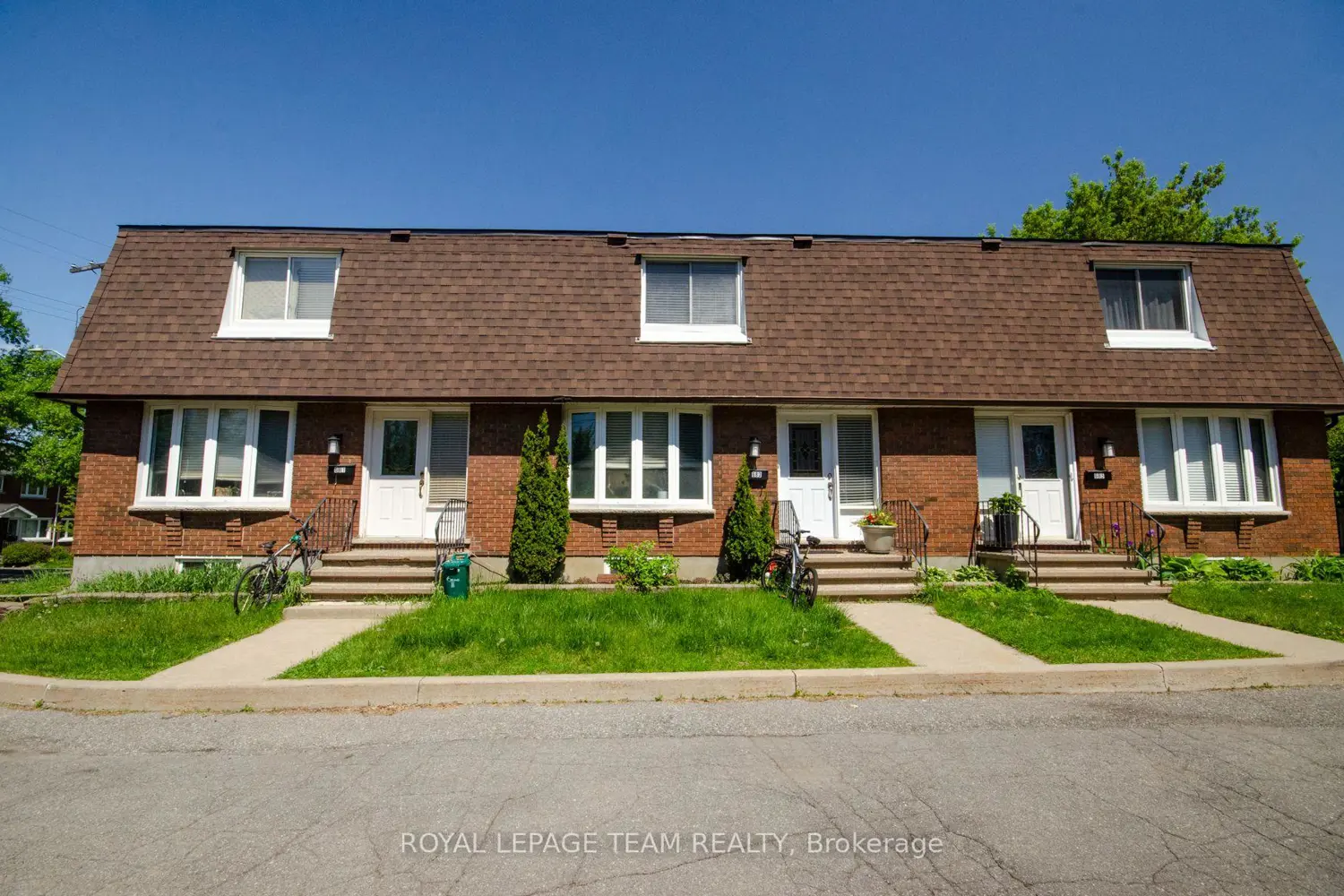 681-683-685 Cole Avenue photo 3