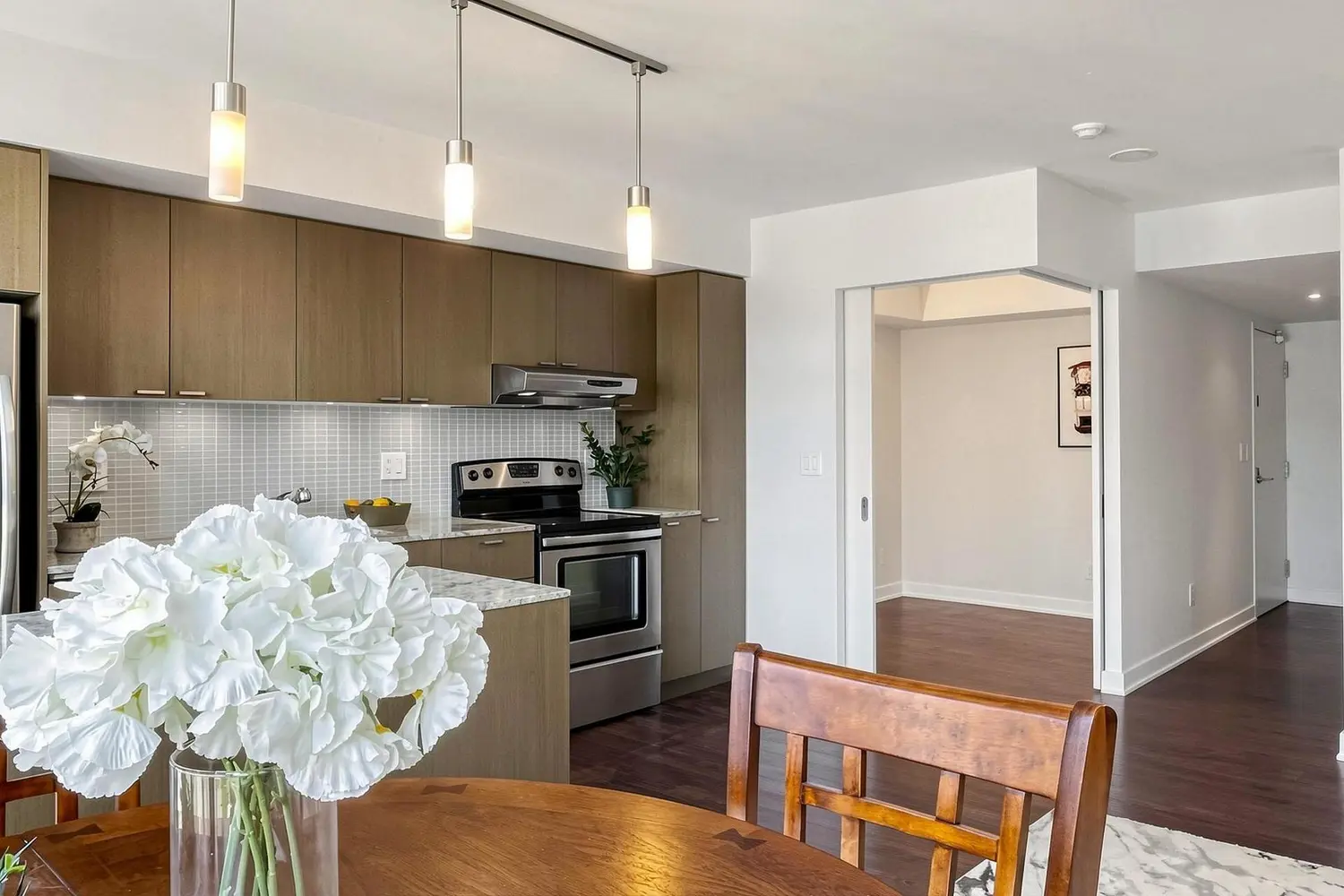 Additional image 8 of 110 Charles Street 1406