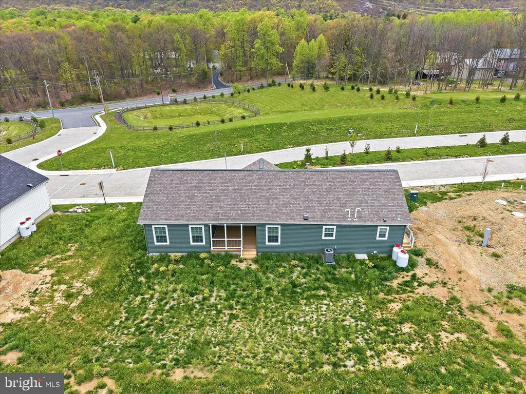 Additional image 3 of 3987 Hastings Road, Walnutport, PA 18088