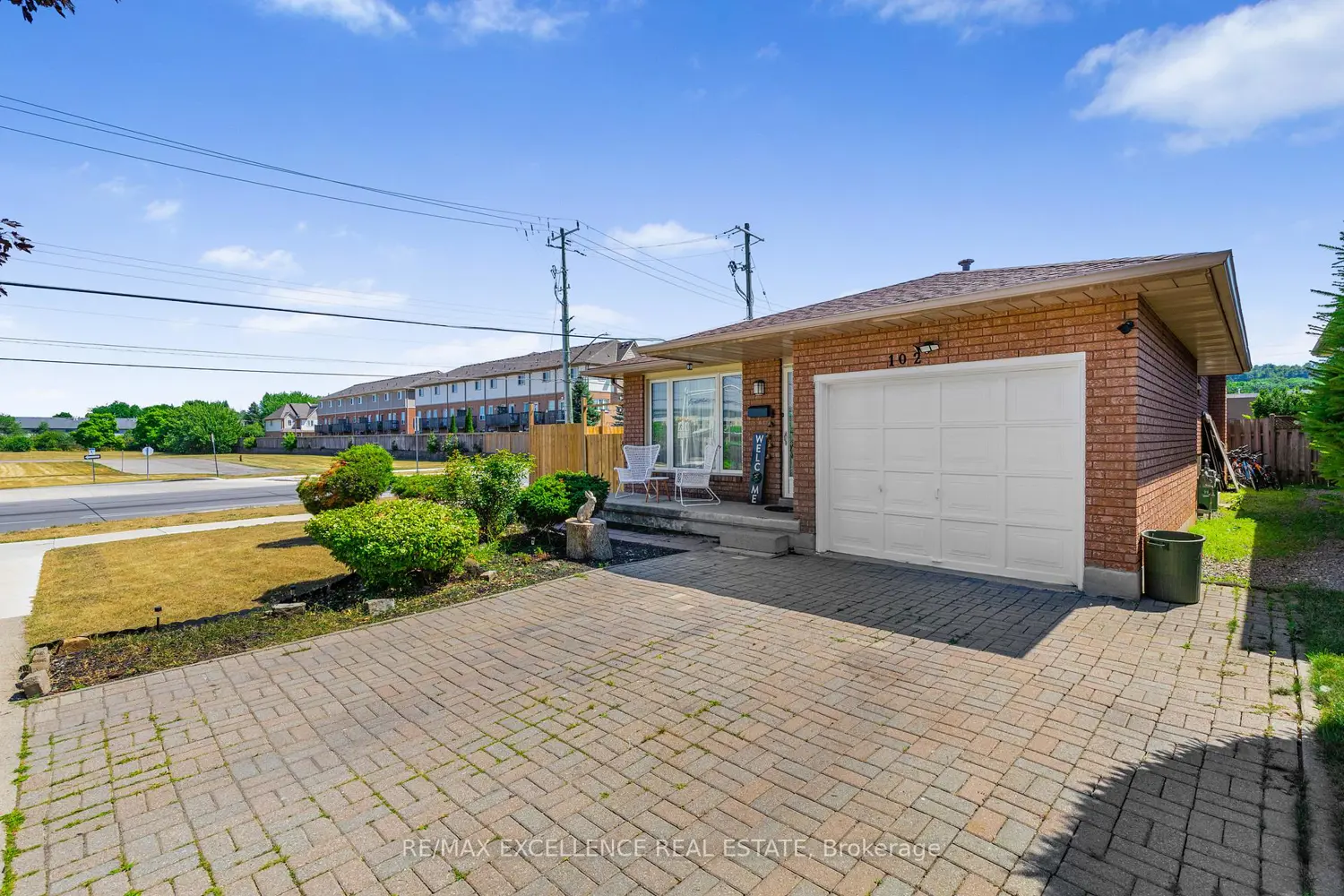 102 Juniper Drive photo 3