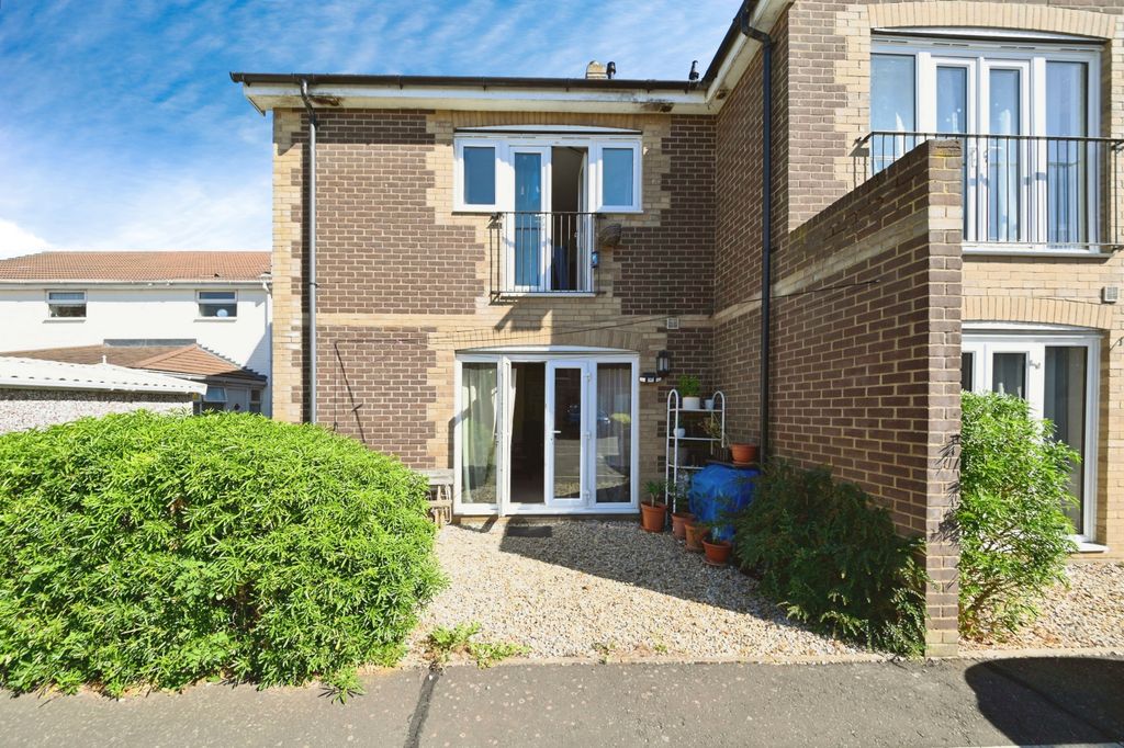 2 bed flat for saleFairfield Road, Downham Market, Norfolk PE38