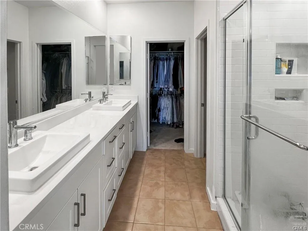 Additional image 18 of 125 Cadence, Irvine, CA 92618