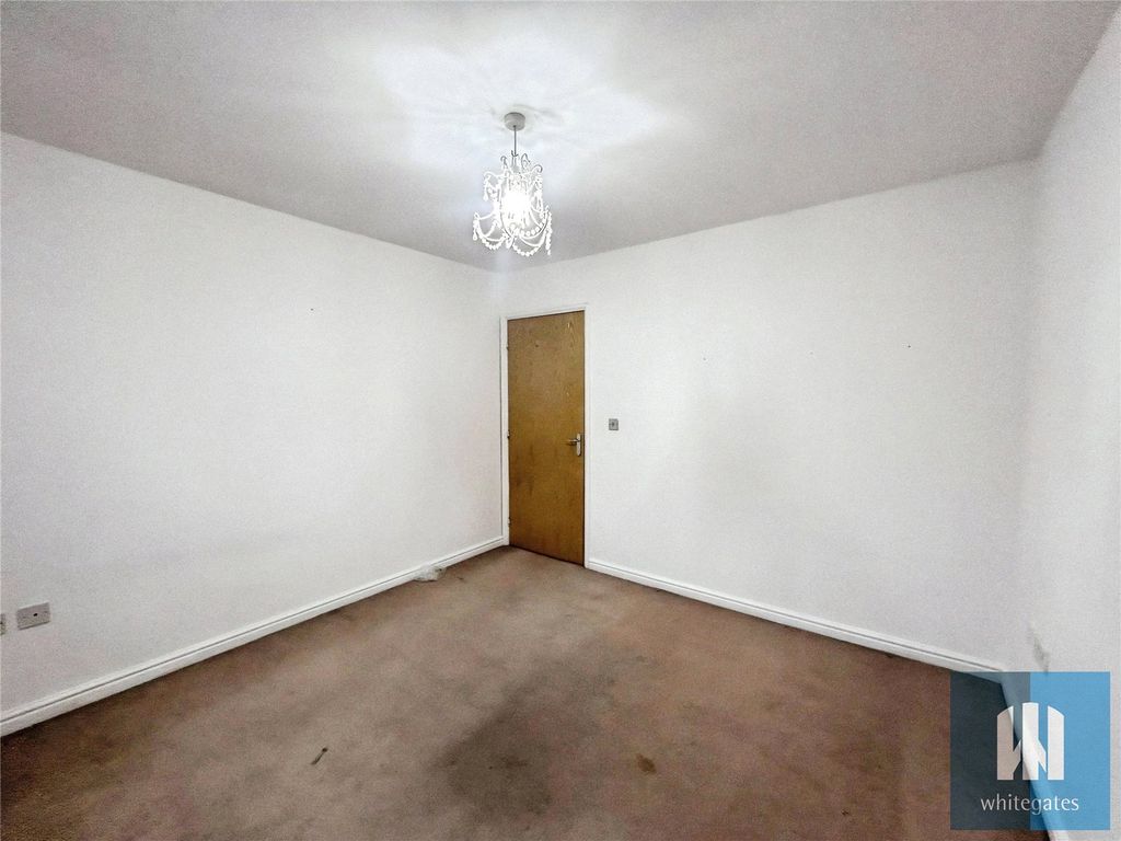Additional image 5 of 2 bed flat for saleHalifax Road, Lindley, Huddersfield HD3