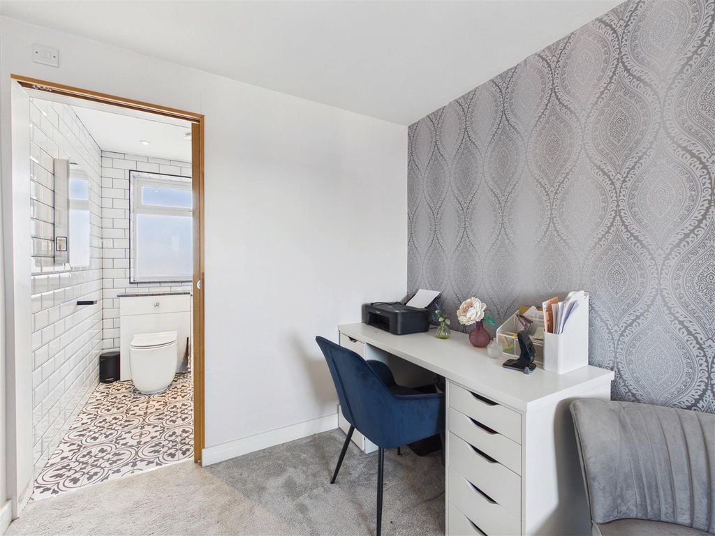 Additional image 30 of 3 bed property for saleHilltop Road, Dronfield S18