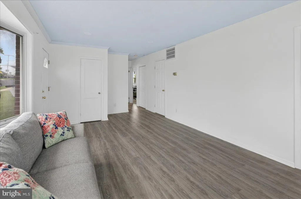 Additional image 3 of 2928 Windsor Drive, Bensalem, PA 19020
