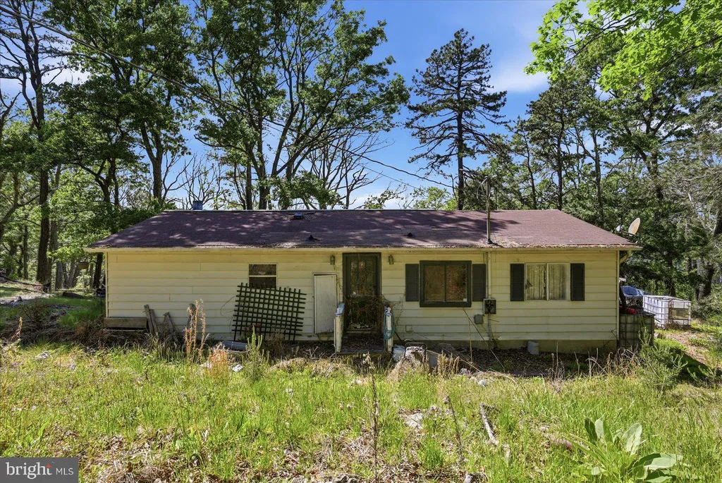 Additional image 5 of 406 Red Fern Lane, Augusta, WV 26704