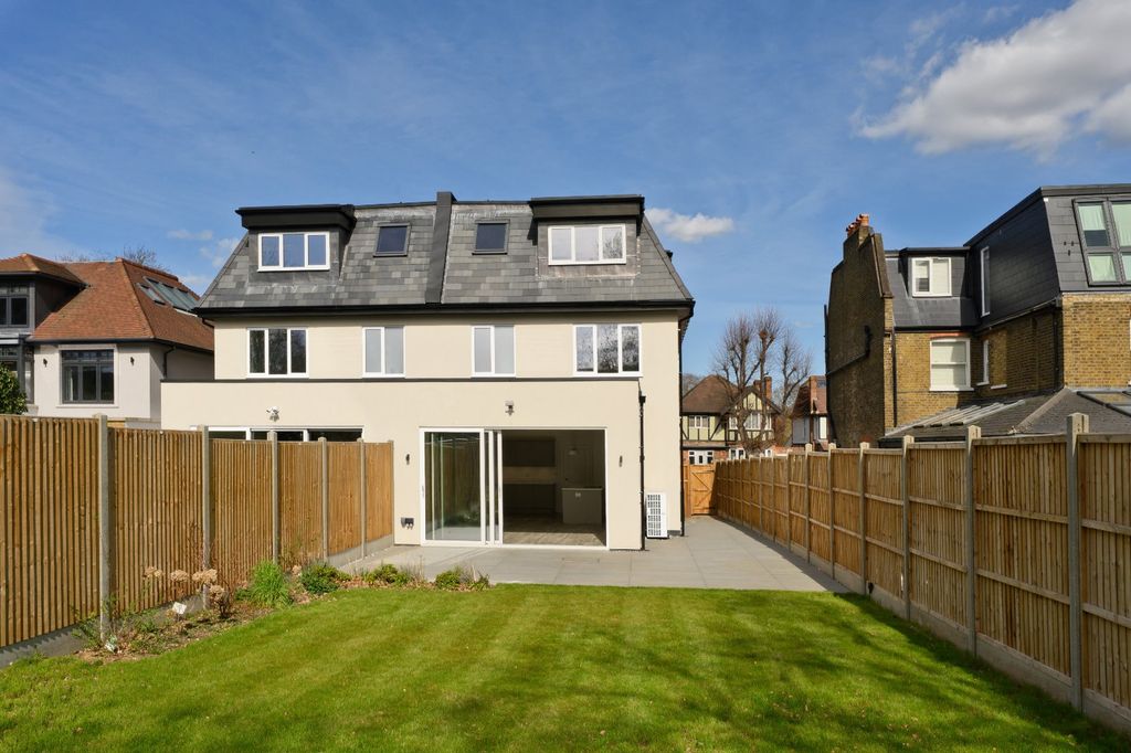 Additional image 18 of 4 bed semi-detached house for saleHurst Road, East Molesey, Surrey KT8