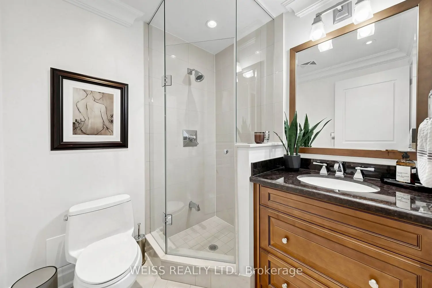 Additional image 8 of 21 Burkebrook Place 114