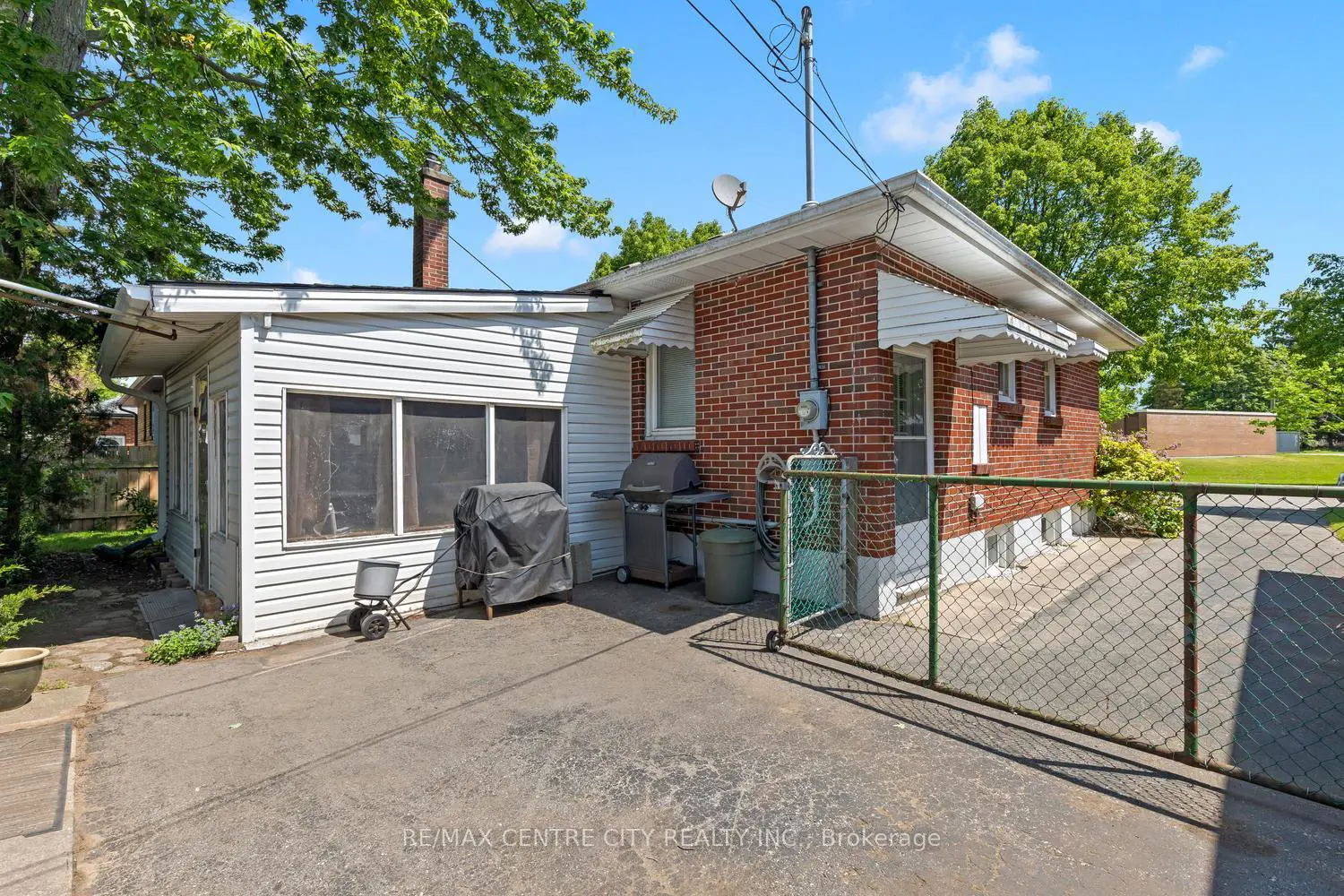 Additional image 18 of 219 Fairway Avenue