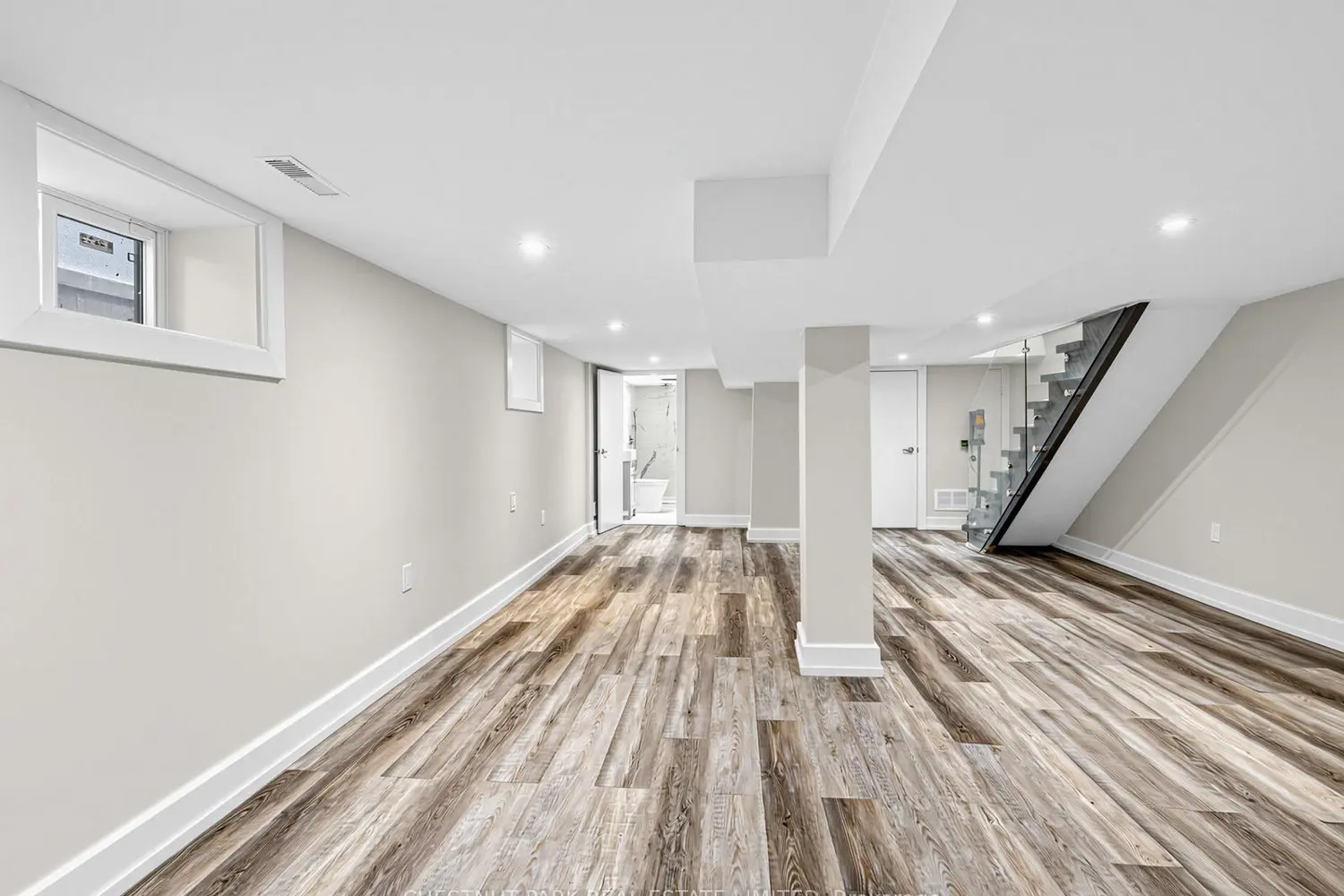 Additional image 16 of 209 Robina Avenue