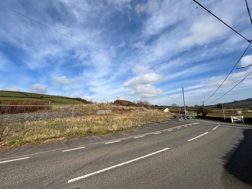 Land for saleLlangyndeyrn, Kidwelly SA17