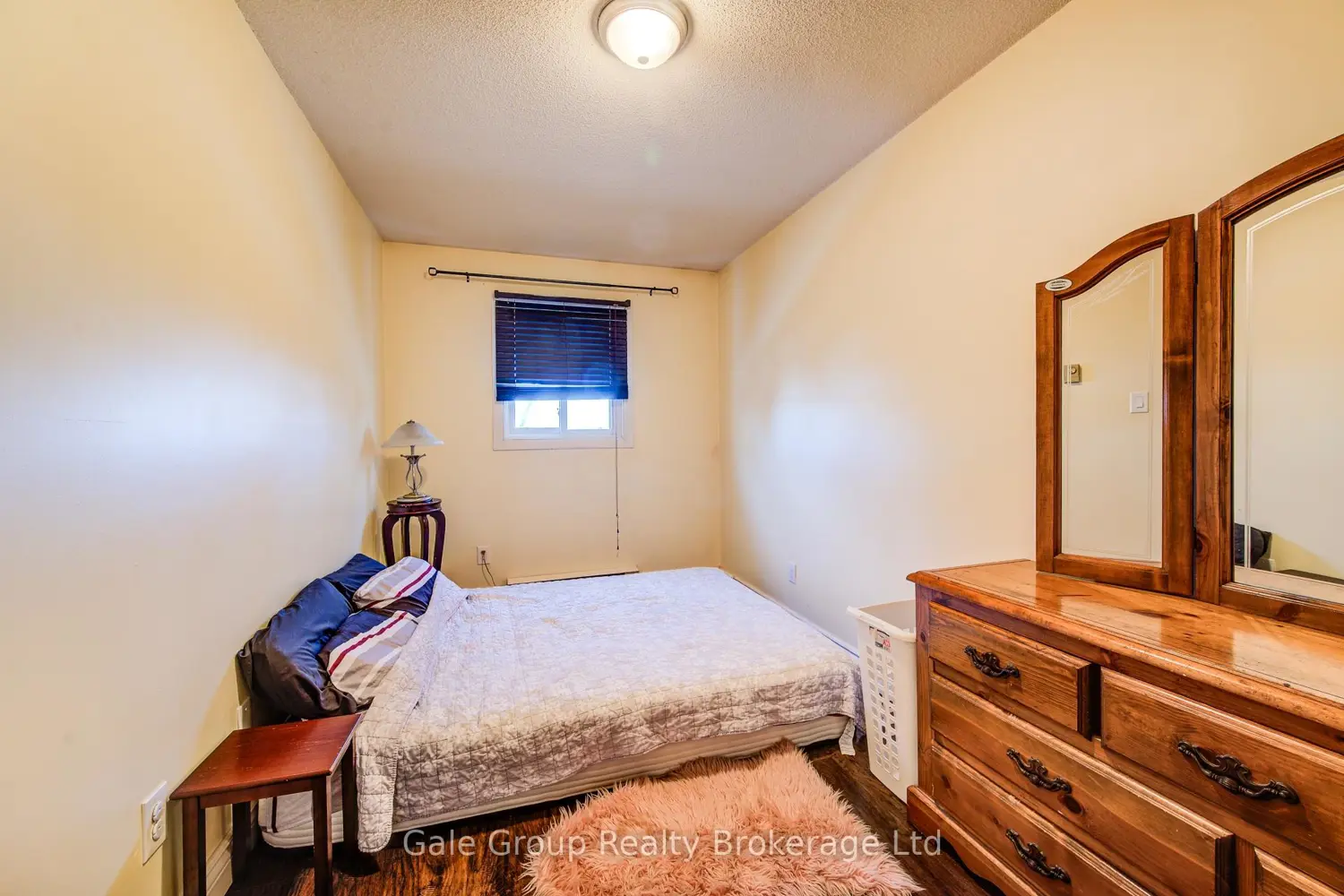 Additional image 5 of 1093 Nellis Street 20
