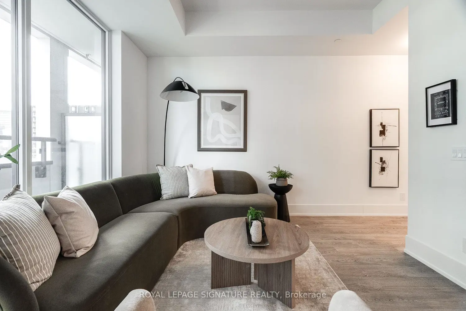 Additional image 3 of 115 Denison Avenue 501