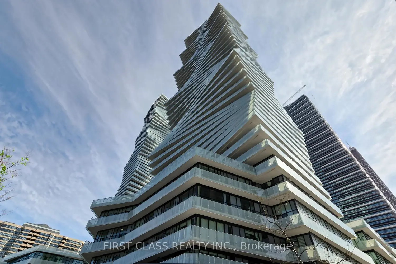 3900 Confederation Parkway 4204