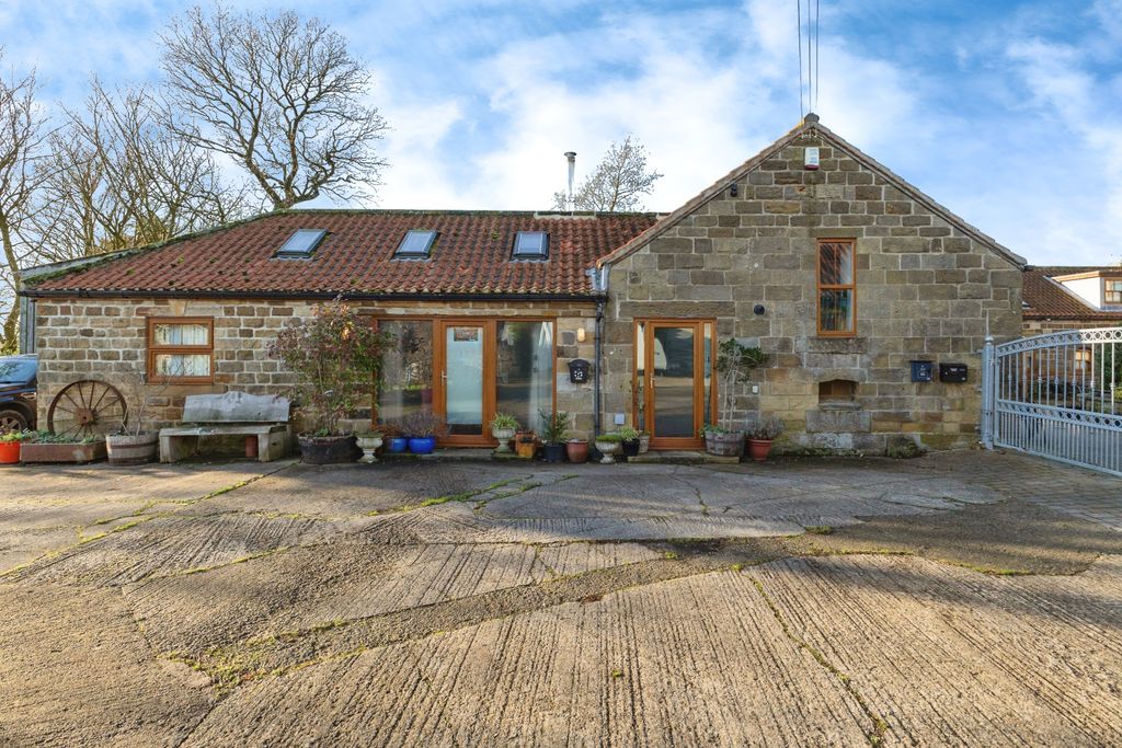 3 bed bungalow for saleHemble Hill Farm, Middlesbrough Road, Guisborough, North Yorkshire TS14