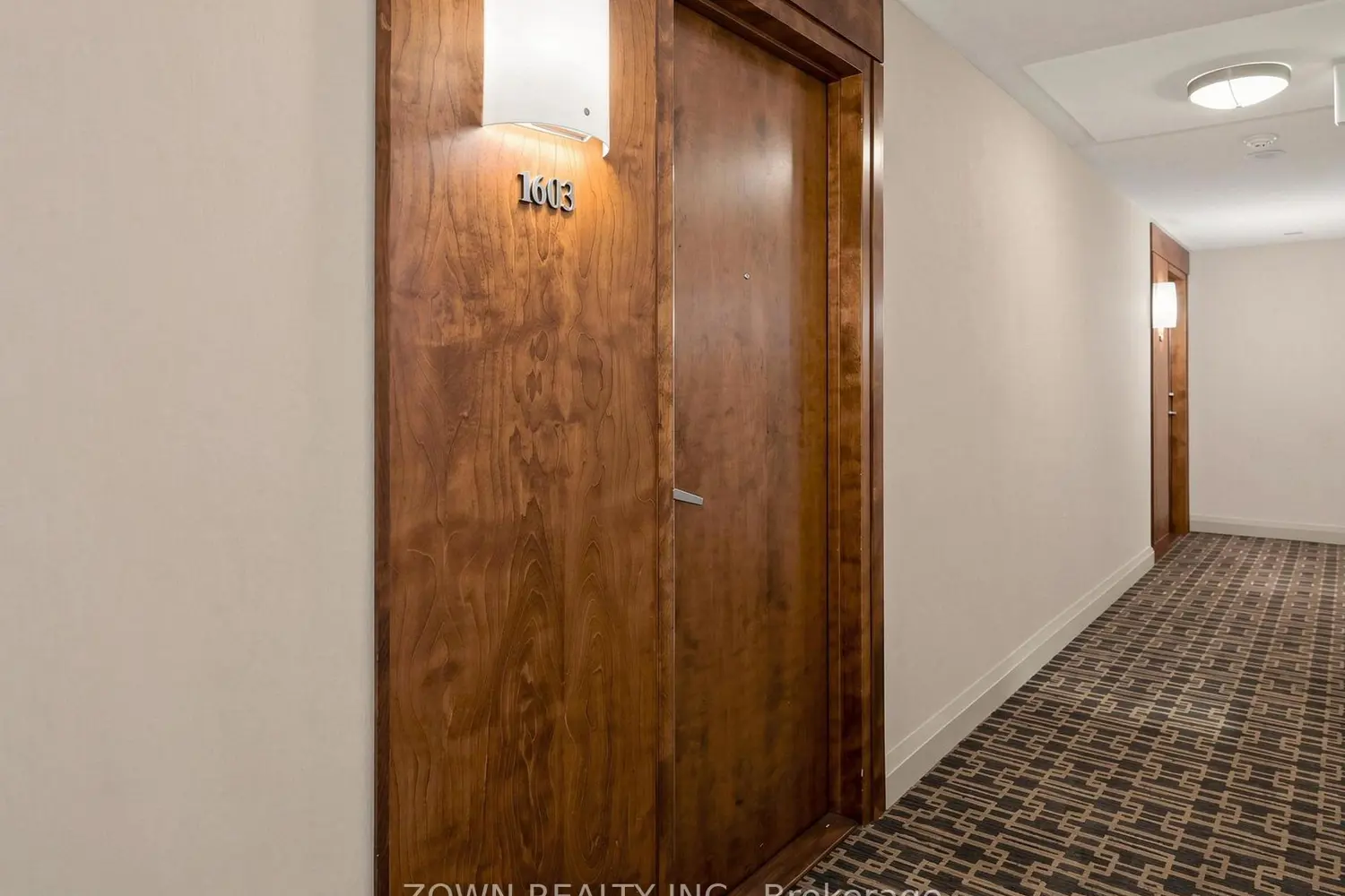 55 Strathaven Drive 1603 photo 5