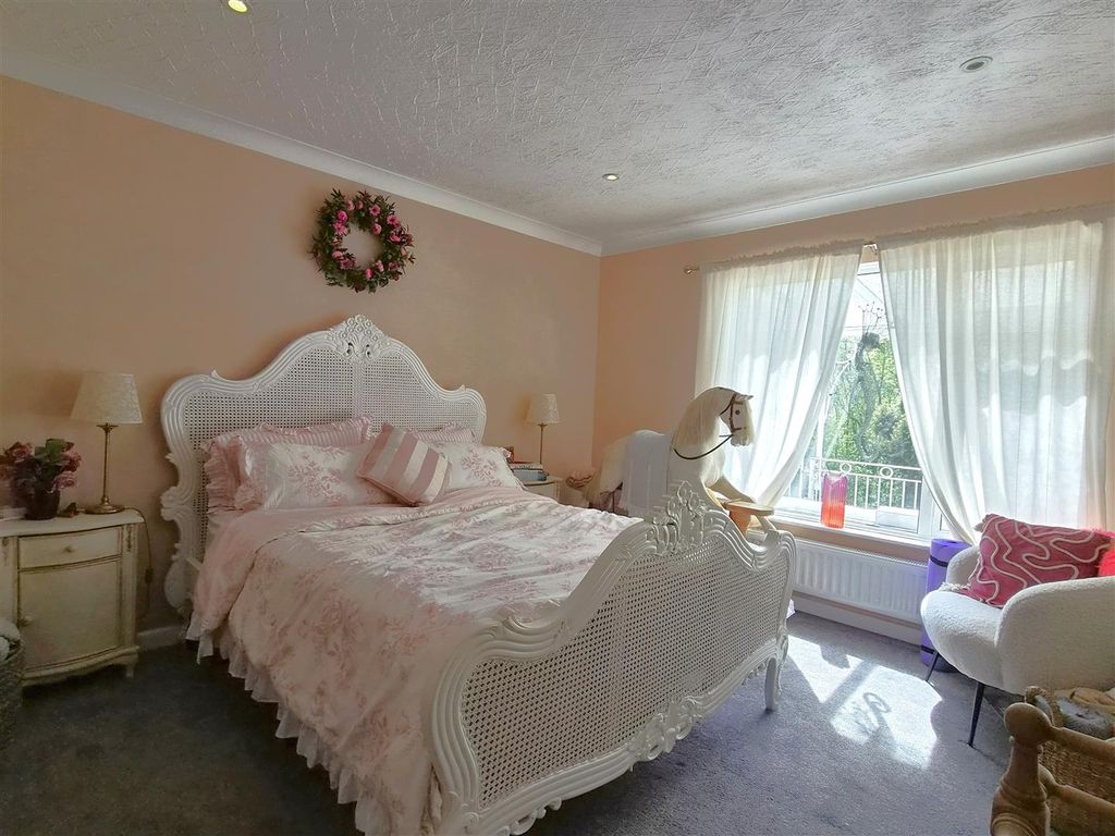 Additional image 10 of 3 bed detached bungalow for saleTower Park, Fowey PL23