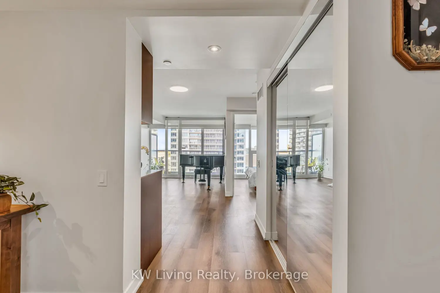 Additional image 4 of 70 Queens Wharf Road 1601