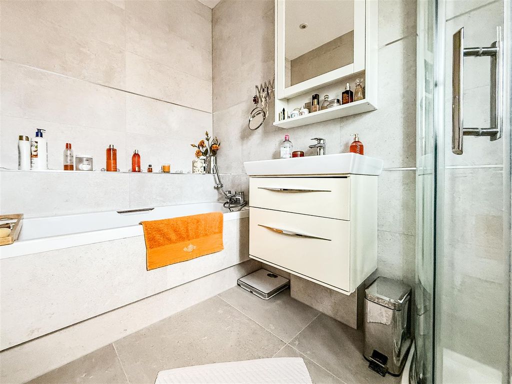 Additional image 14 of 3 bed end terrace house for saleCastle Street, Portchester PO16