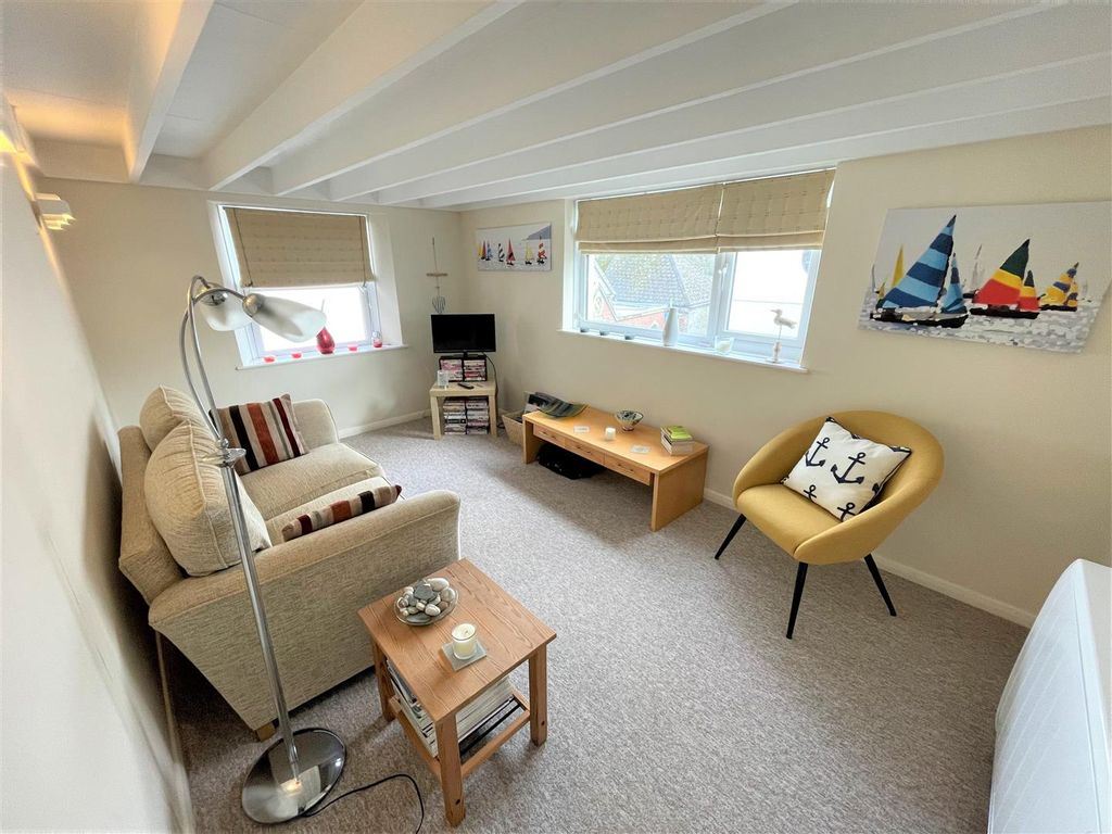 Additional image 2 of 2 bed flat for saleLostwithiel Street, Fowey PL23