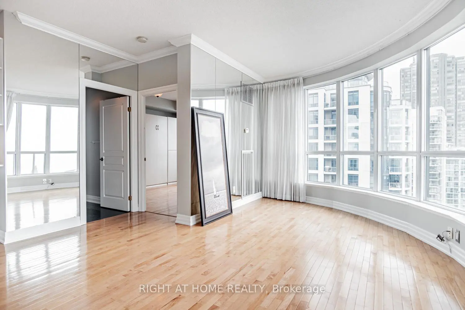Additional image 9 of 2087 Lake Shore Boulevard 1503