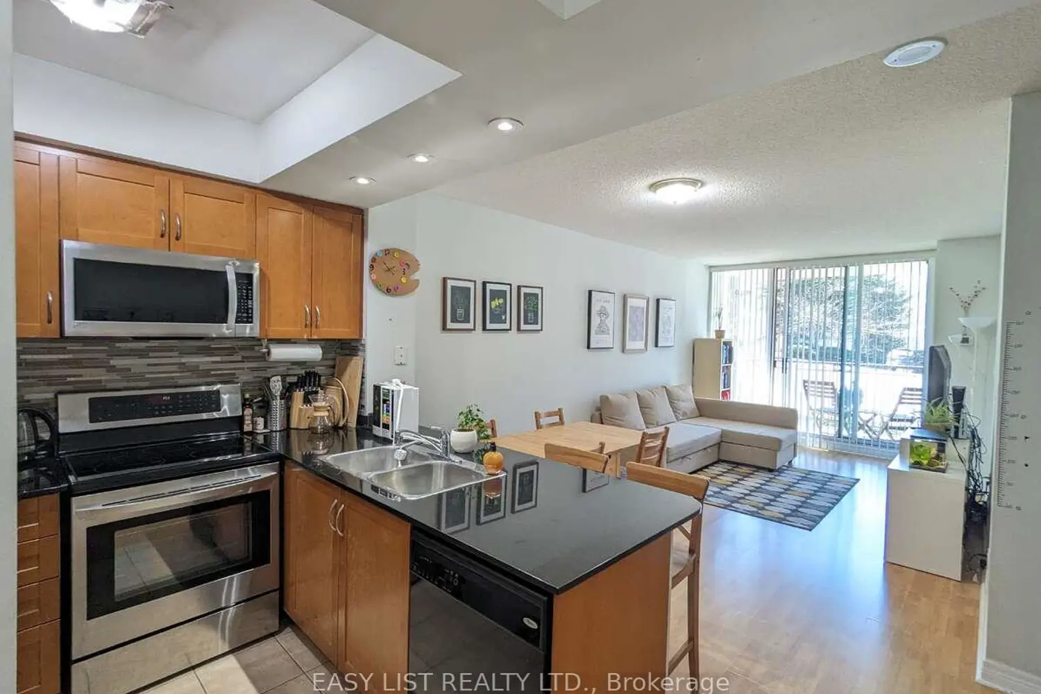Additional image 7 of 38 William Carson Crescent 222