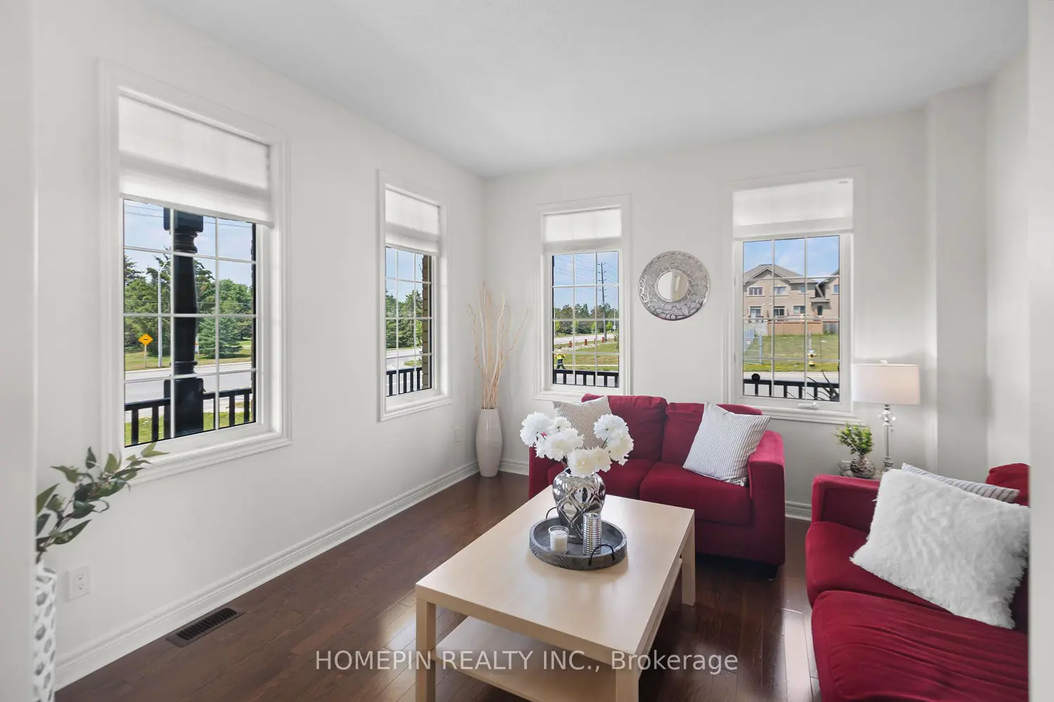 1 Treetops Boulevard photo 3