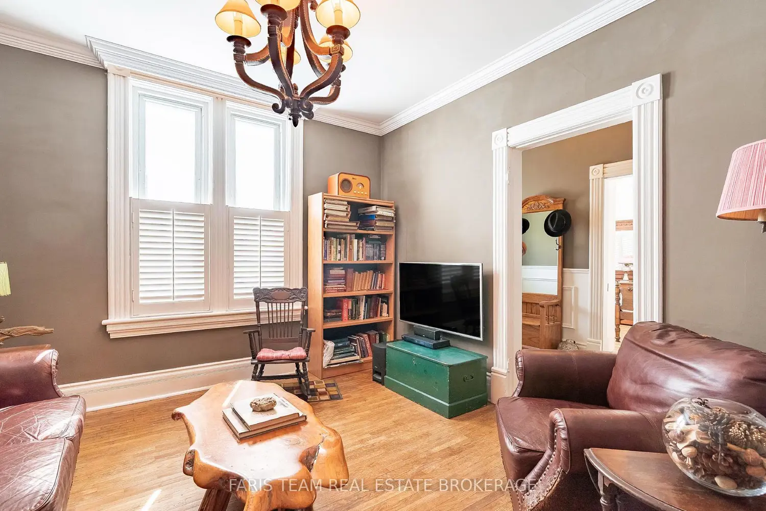 16 Peel Street photo 5