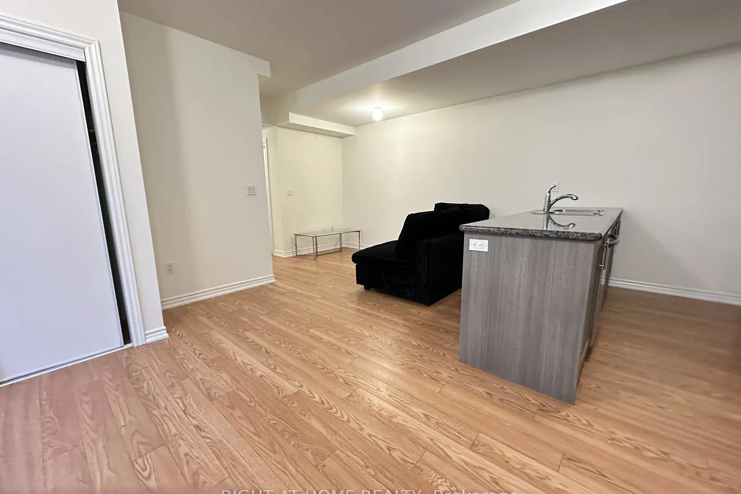 50 Halliford Place 602 photo 5