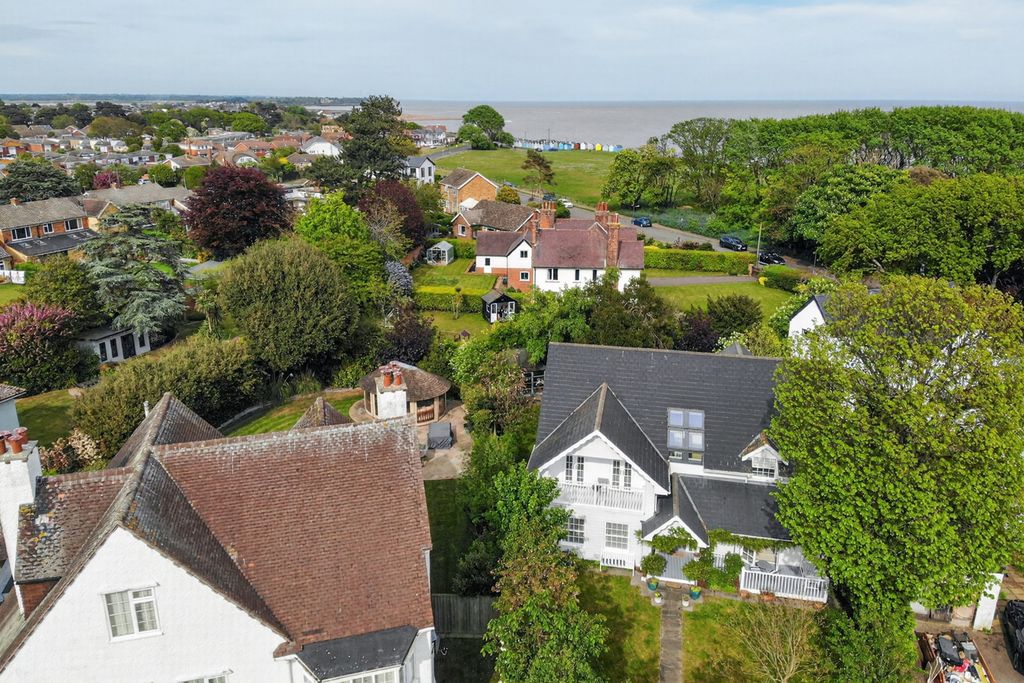 Additional image 27 of 4 bed detached house for saleMarcus Road, Old Felixstowe, Suffolk IP11