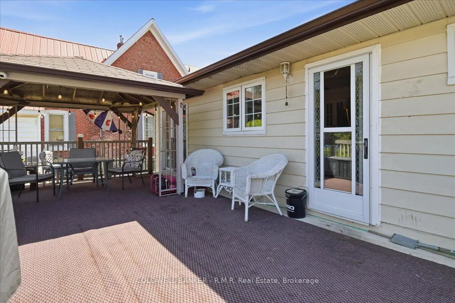 Additional image 18 of 18 Russell Street
