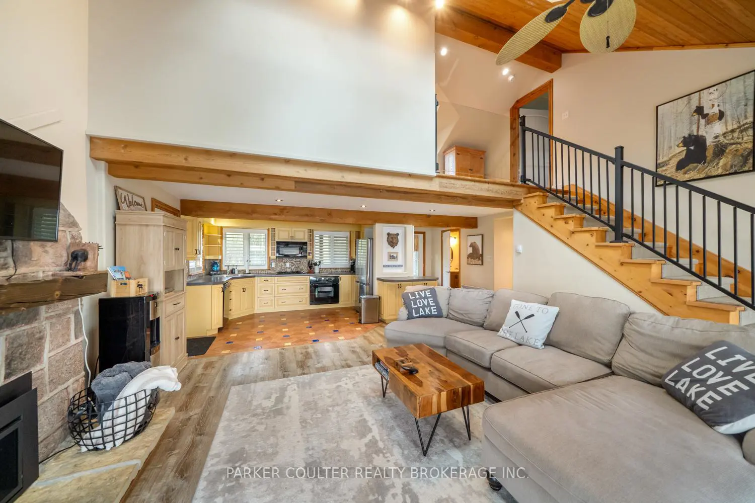 89 High Rock Drive photo 5