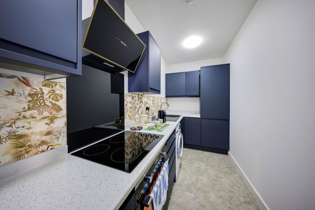Additional image 6 of 2 bed flat for saleBeacon House, High Road West, Felixstowe IP11