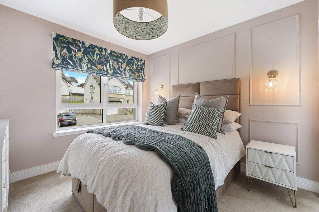 Additional image 7 of 3 bed semi-detached house for saleAuchneagh Gardens, Greenock, Inverclyde PA16