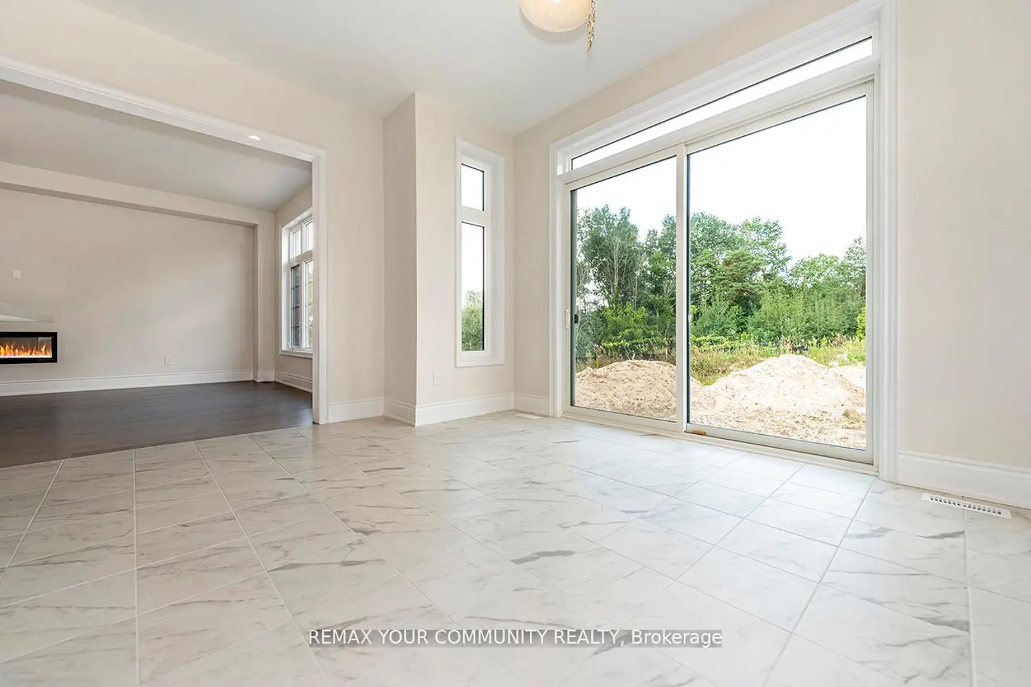 73 James Walker Avenue photo 4