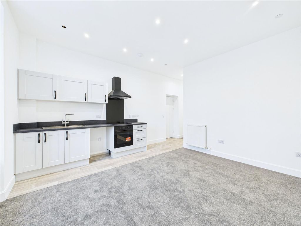 Additional image 12 of Property for saleStonefield House Garden Apartments, The Square, Grantown On Spey PH26