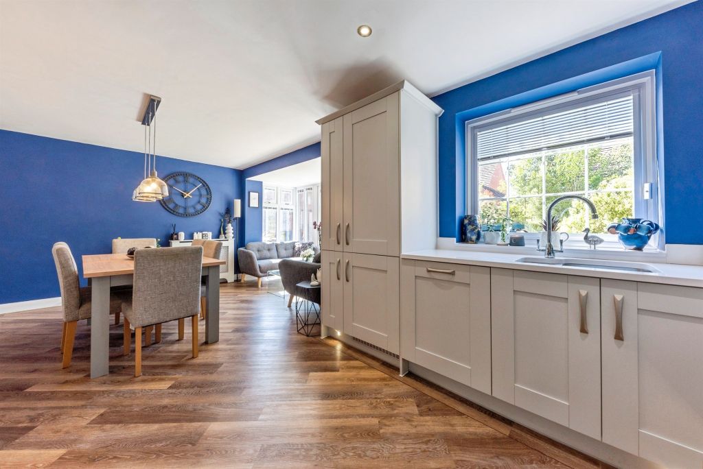 Additional image 5 of 4 bed detached house for saleCaldicot Gardens, Grantham NG31