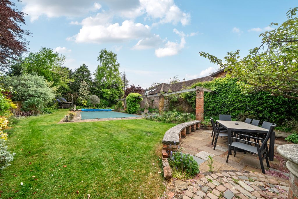 Additional image 18 of 6 bed detached house for saleMilbourne Lane, Esher KT10
