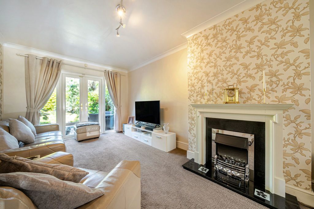 Additional image 13 of 3 bed detached house for saleAvenue Road, Erith DA8