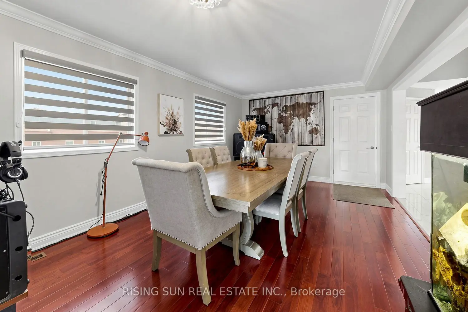 10 Cedarwood Crescent photo 5