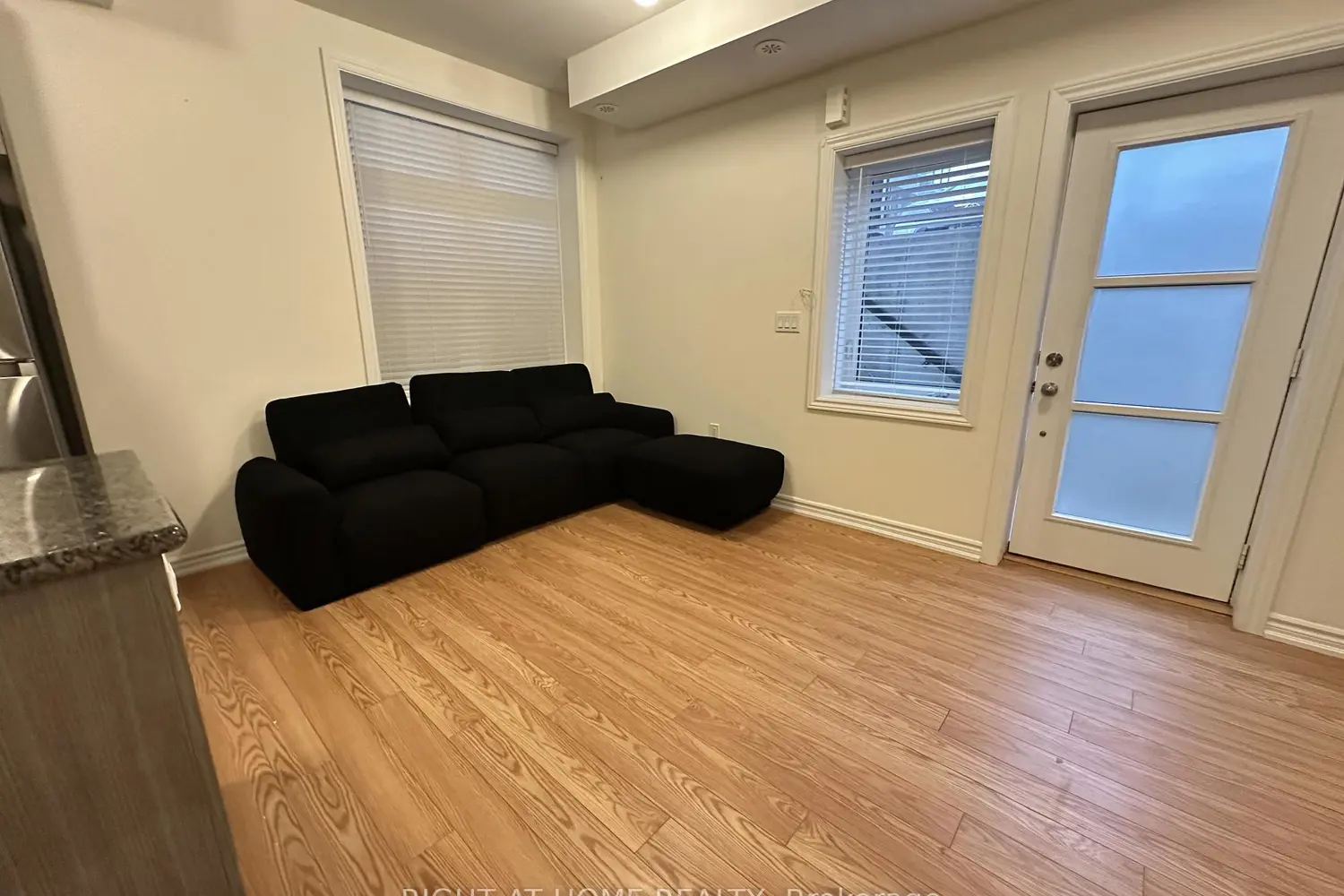 50 Halliford Place 602 photo 4