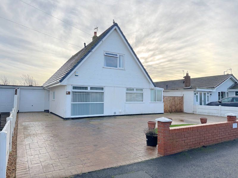 3 bed detached bungalow for saleButtermere Avenue, Fleetwood FY7