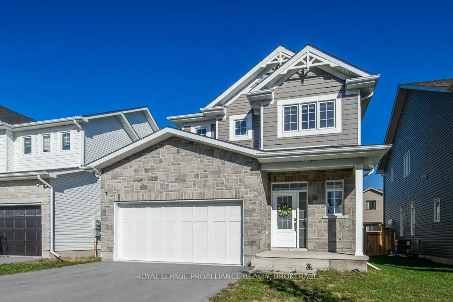 1504 Shira Drive photo 2