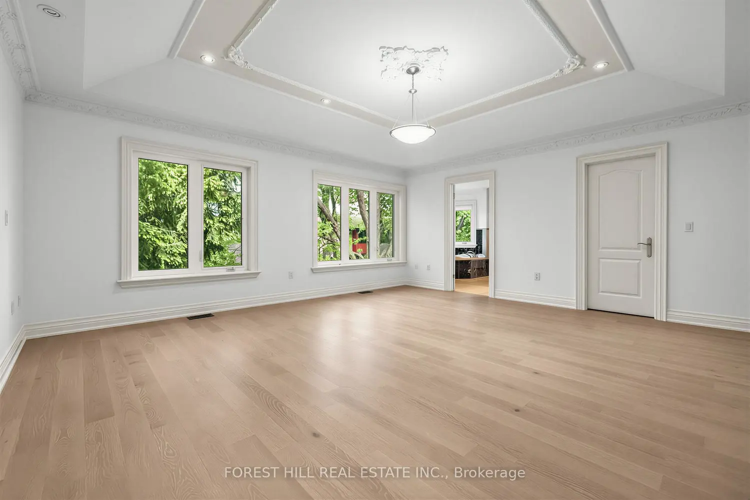 Additional image 11 of 131 Estelle Avenue