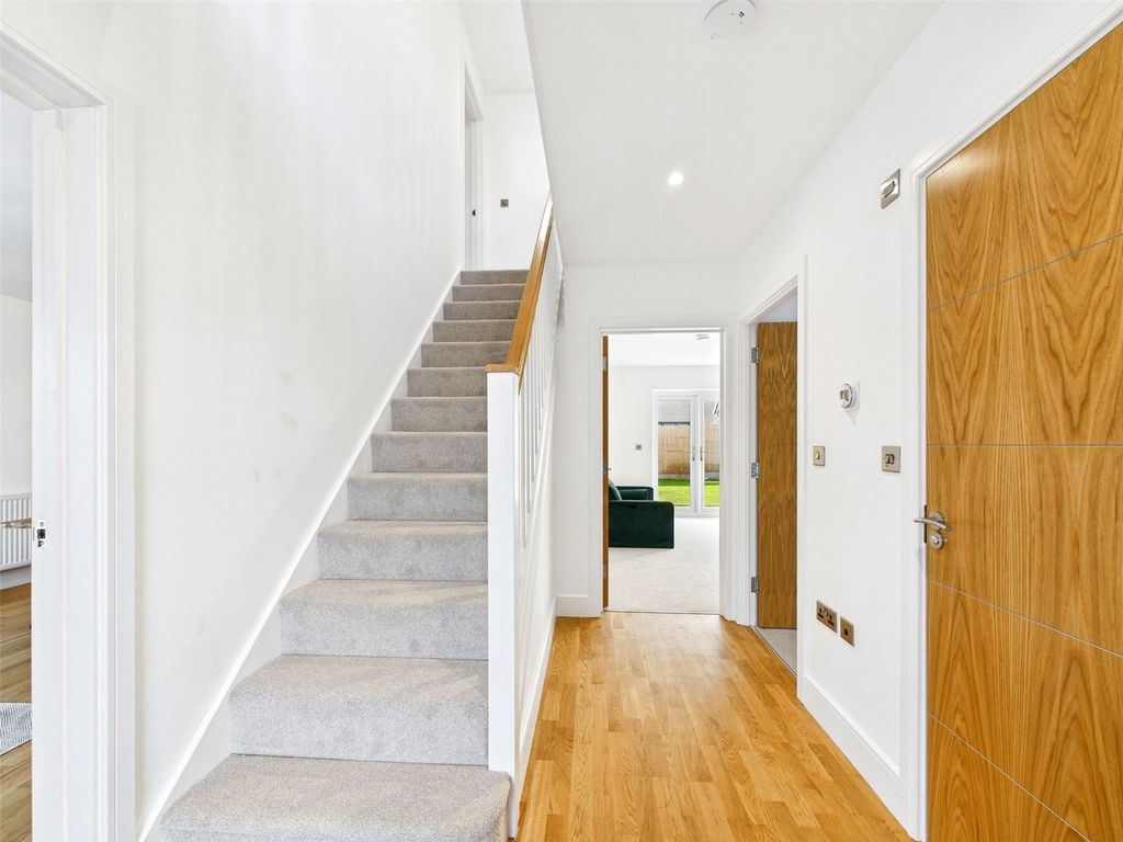Additional image 3 of 4 bed detached house for salePlot 17, Laureate Fields, Ferry Road, Felixstowe, Suffolk IP11