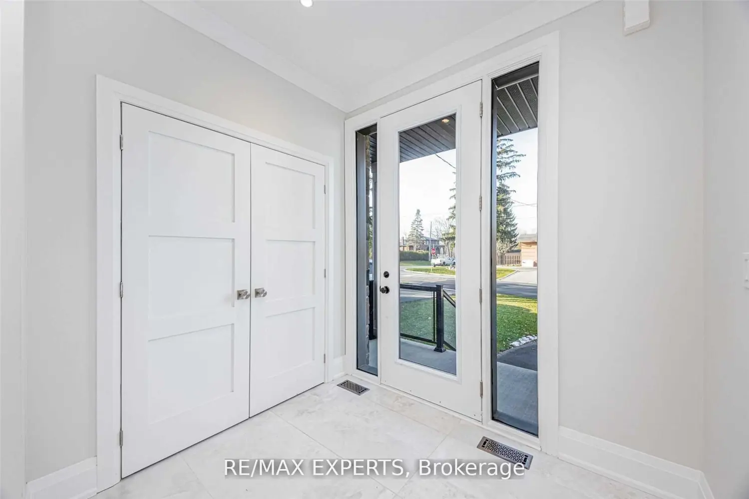 55 Muir Avenue photo 3